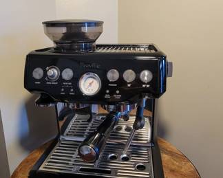 Breville the Barista Express Espresso Machine