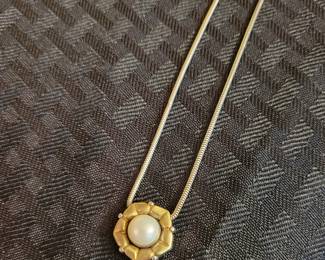18k pearl silver Lagos necklace 