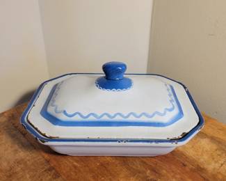 Vintage Klafestrom Dutch oven dish