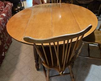 Drop Side Kitchen Table with 3 Chairs with 2 Leaves