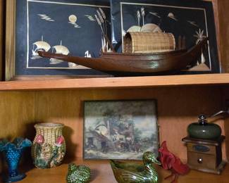 Oriental Decor - Banana Boat