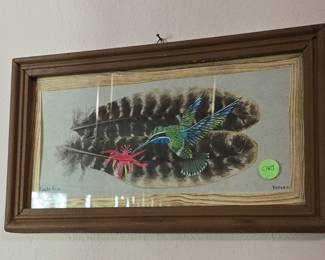 Painting on Feathets in Puerto Viejo