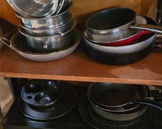 Skillets - Pots and Pans