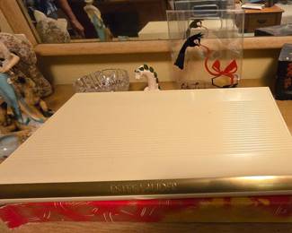 Vintage Estee Lauder Make Up Case with Box - Vintage Make Up Bag as Well