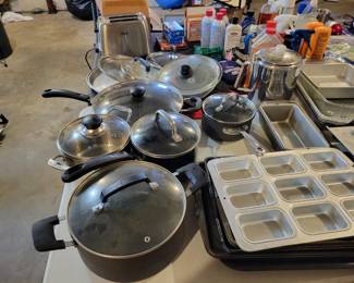 Kitchenware 