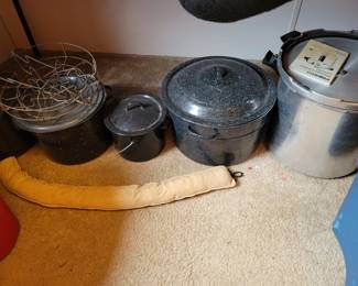 Pressure cooker 