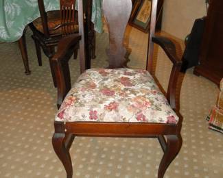 Solid wood chair