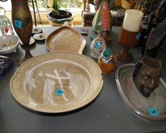 Pottery pieces for serving or everyday decor