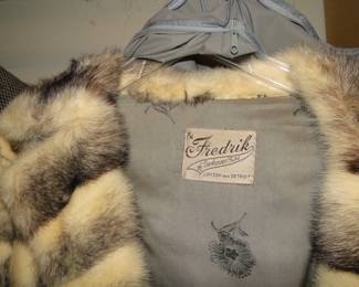 Fredrik Fur it does have some condition issues, but overall, good vintage quality