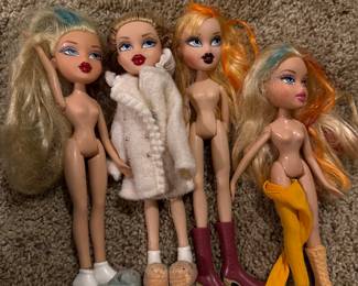 Bratz dolls & accessories