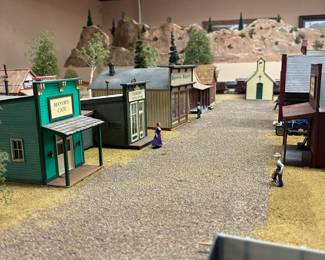 SN3 Model Railroad components and tools