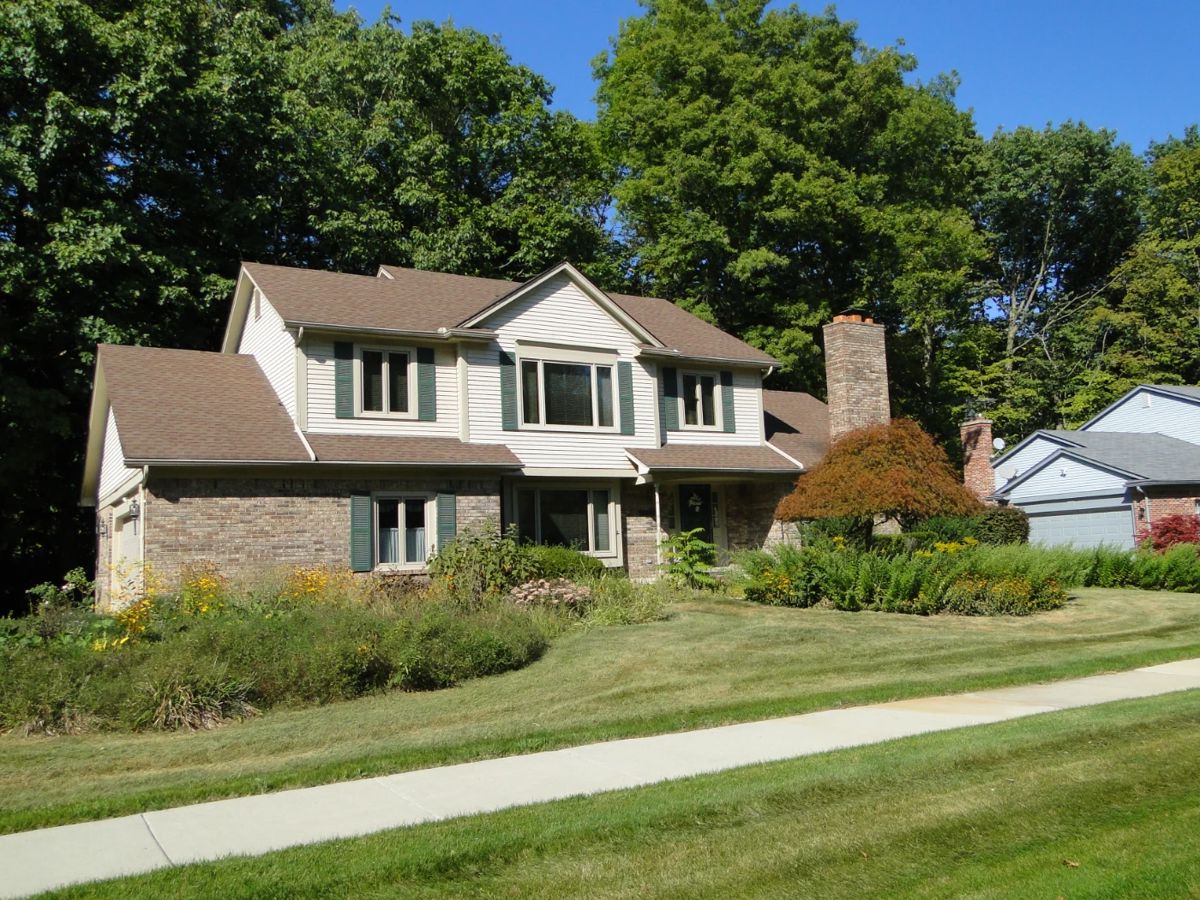 Welcome to our Plymouth Estate Sale, and this one is going to be packed!! All three floors.