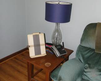Mission style side table, with glass lamp and blue shade