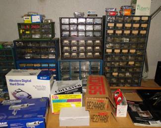 Gotta love an organized work area