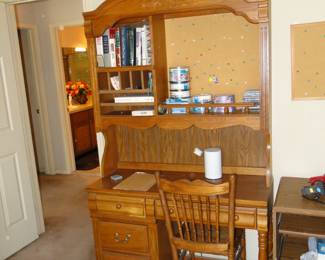 Desk with hutch, and large corkboard