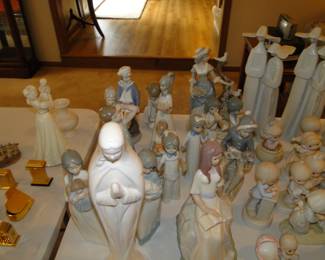Lots of Lladro figures
