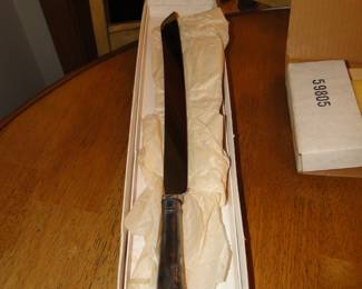 Long blade knife, perfect for cutting a wedding cake