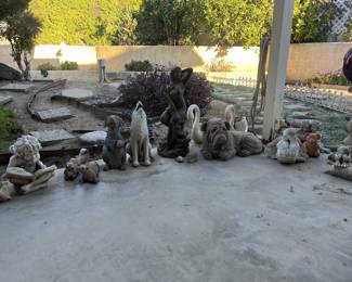 Outdoor Decorative Sculptures