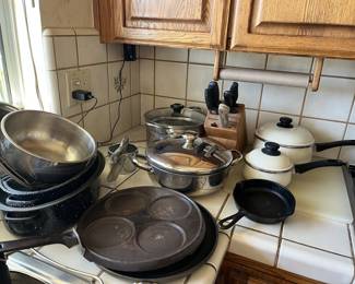 Kitchenware, Pots and Pans