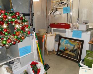 Christmas meets, other decor, and the laundry