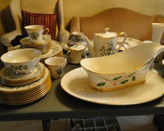 Lenox Christmas, it really did deserve a second look