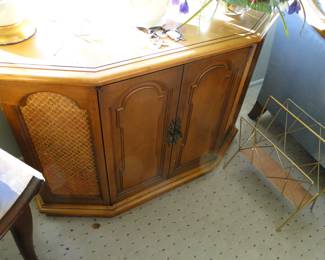 Mid Century Modern magazine rack too