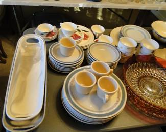 Everyday settings for eating