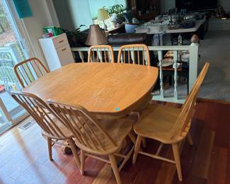 The neutral tone of the wood blends well with any decor.