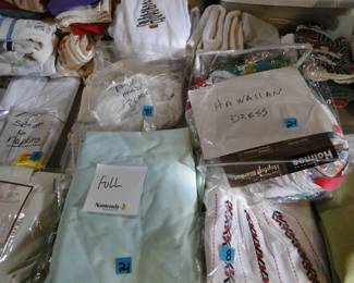 Clean and neat sheet sets, priced to sell