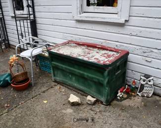 649Back Yard