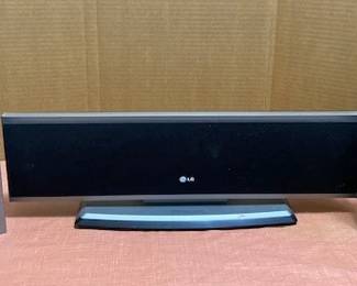 LG Sound Bar/2 Speakers