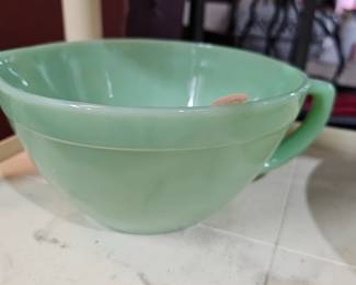 JADEITE MEASURING BOWL