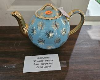 HALL CHINA TEA POT
