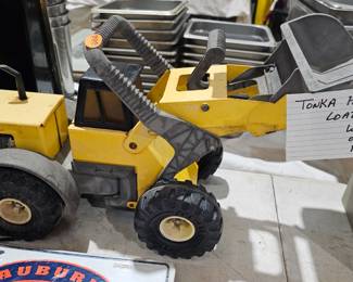 TONKA FRONT END LOADER