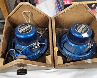 SPEAKERS