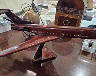 WOODEN AIRPLANE DECOR