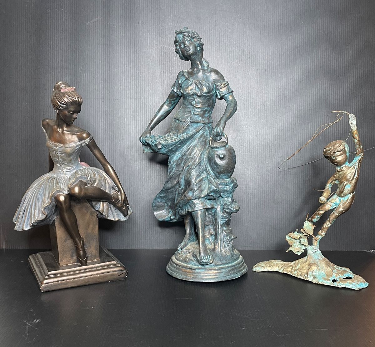 Bronze sculptures: Sergey Eylanbekov Alva, Malcolm Moran