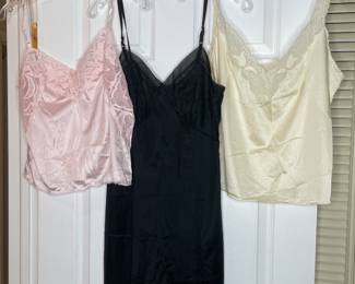 Vintage tanks & slip: