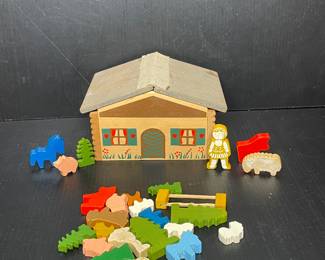 Vintage German Erzebirge Wood Figures