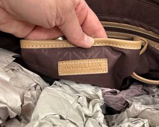 Lot #93 Vintage 1960s Swift Binoculars with Case