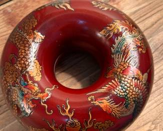 Chinese Red Lacquer Ring-Shaped Box