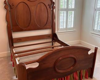 Antique Walnut Head/Footboard ca1880-1900