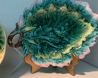Majolica Leaf Dish