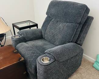 2 media recliners