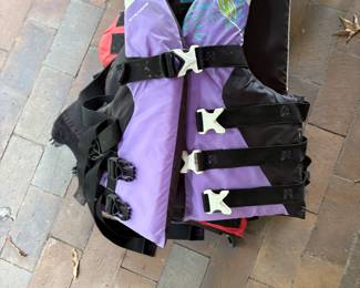 Life jackets for ppl and puppers