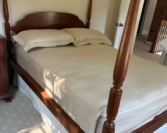 4 poster bed
