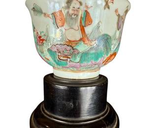 Antique Chinese Porcelain Famille Rose Cup Depicting Immortals