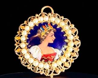 French Enameled 14K Gold Pendant Marked 14K, Weighs 8.5 Grams.
