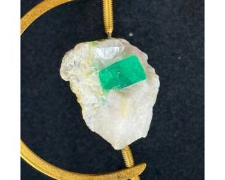 AMAZING Emerald Gemstone In Original Quartz Directly From The Muzo Mines