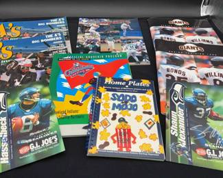 Baseball Magazines * Mariners, The A’s & Giants * Autographed Seahawks Player Cards 